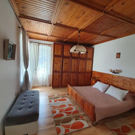 моцарт Appartement Velingrad